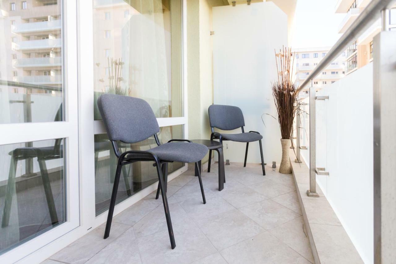 Unique Hotel Apartments Grand Residence Yaş Dış mekan fotoğraf